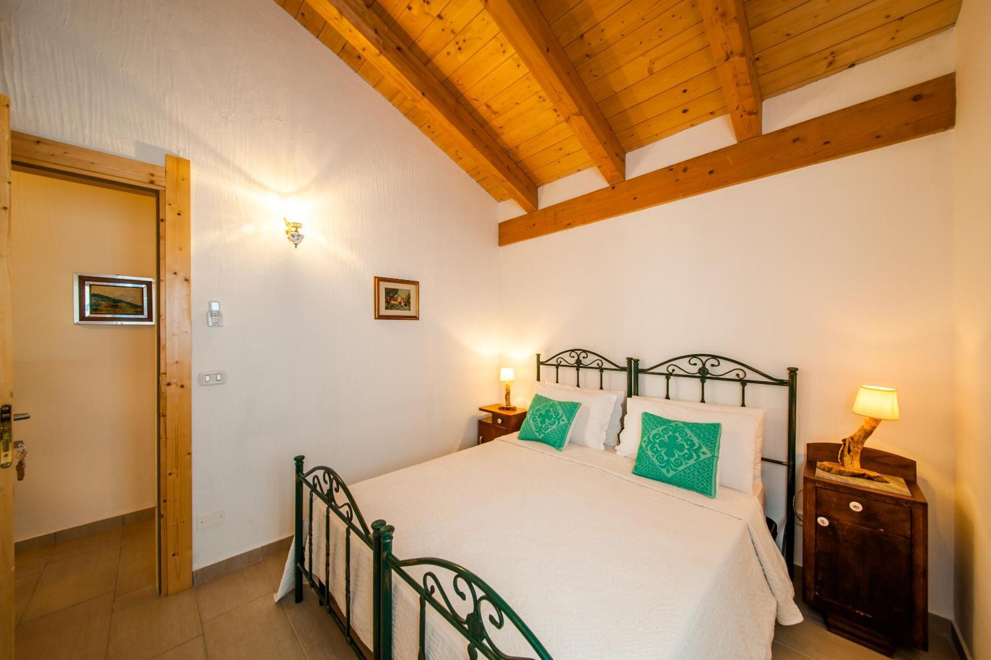 La Casa Di Mannazzotta 2 Bed & Breakfast Castelsardo Exterior foto